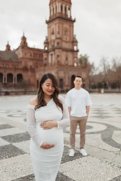 Maternity photoshoot in Seville by Anija O