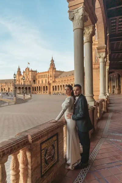 Elopement photoshoot in Seville by Juanma M