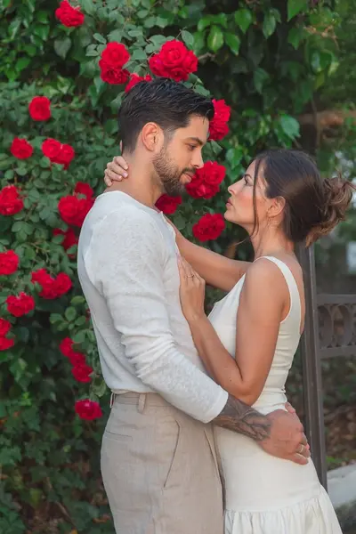 Engagement photoshoot in Marbella by Juanma M