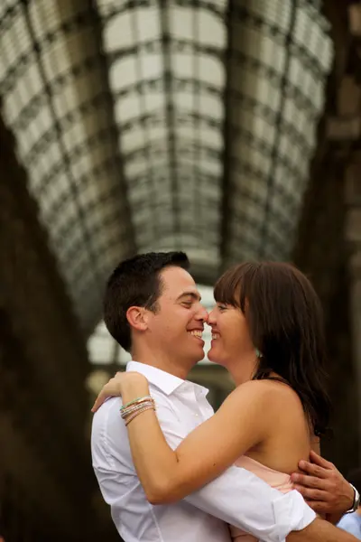 Honeymoon photoshoot by Martino B